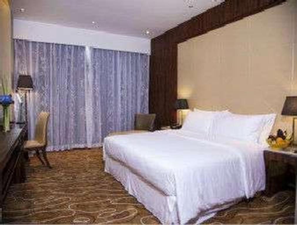 Ramada Plaza Huizhou East Hotel Exterior photo